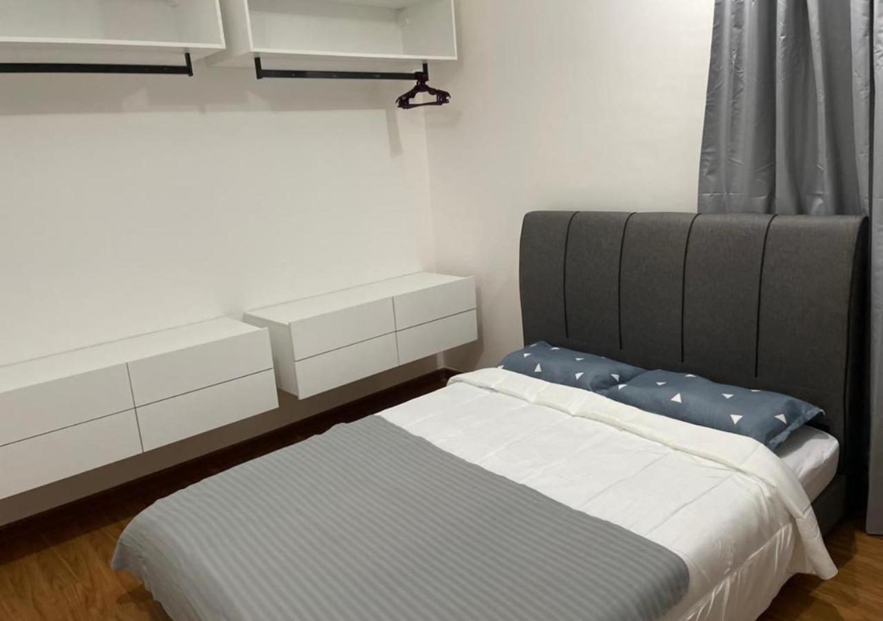Beacon Executive Suites George Town Eksteriør billede