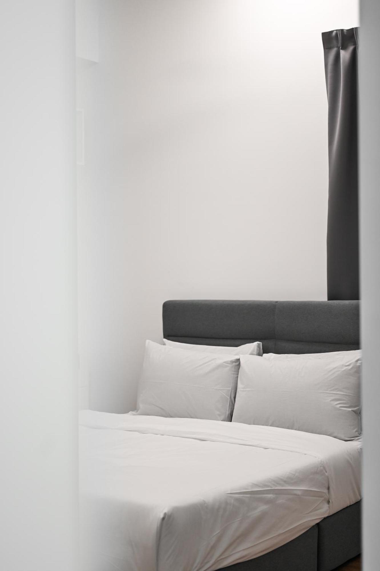 Beacon Executive Suites George Town Eksteriør billede